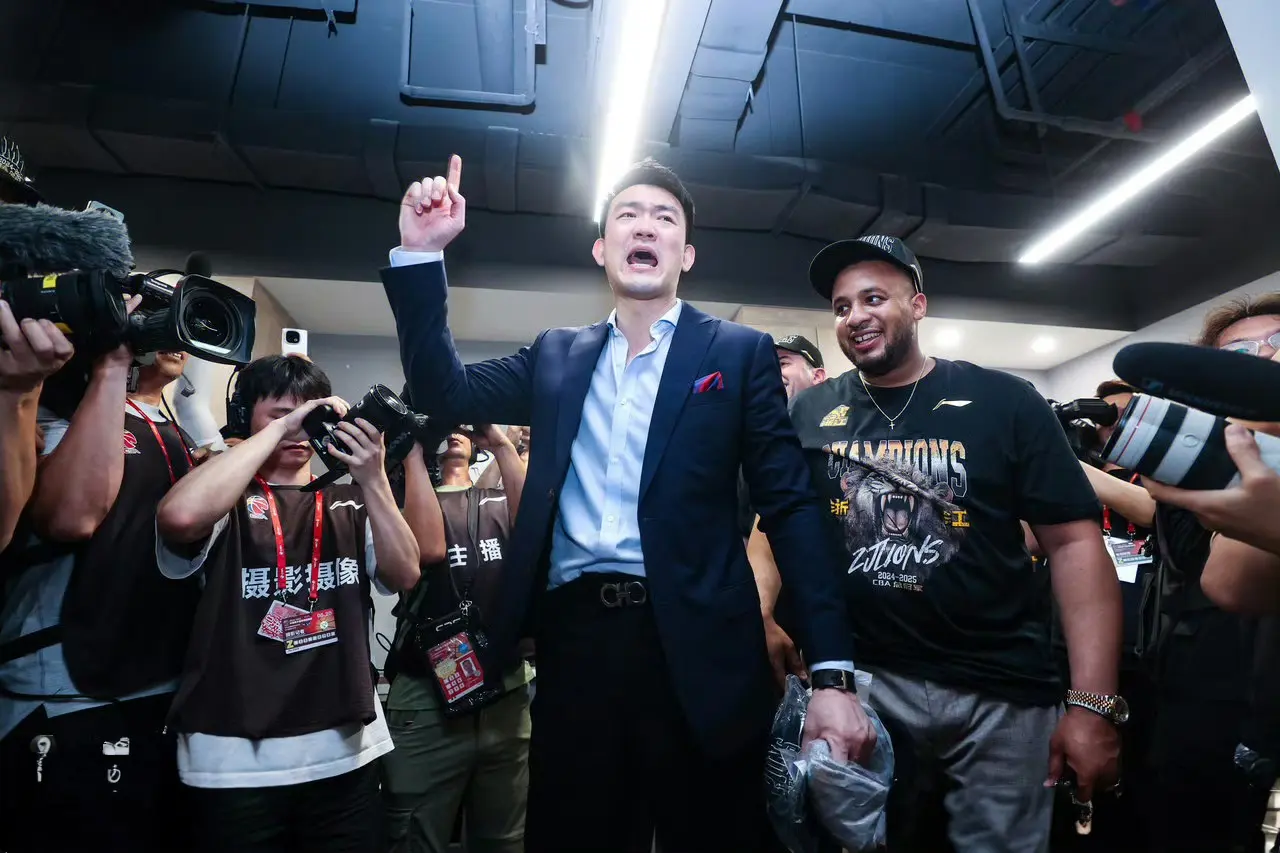 体来看就变, 来三名球员