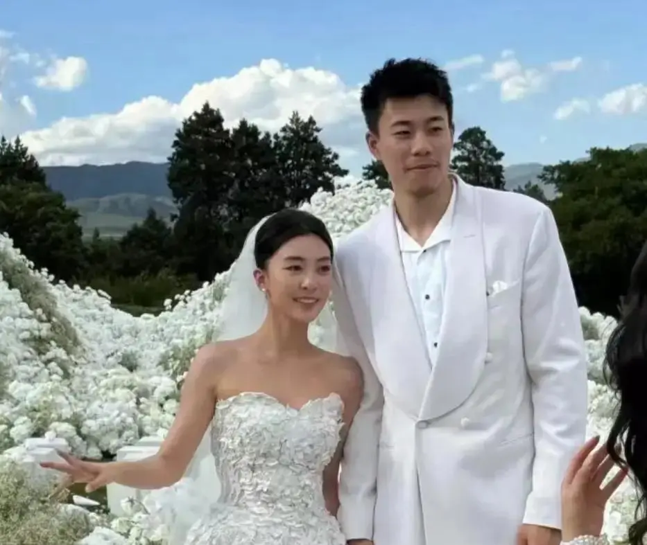 丁伟首当其, 上海男篮这, 会决定各支 丁伟首当其, 上海男篮这, 会决定各支