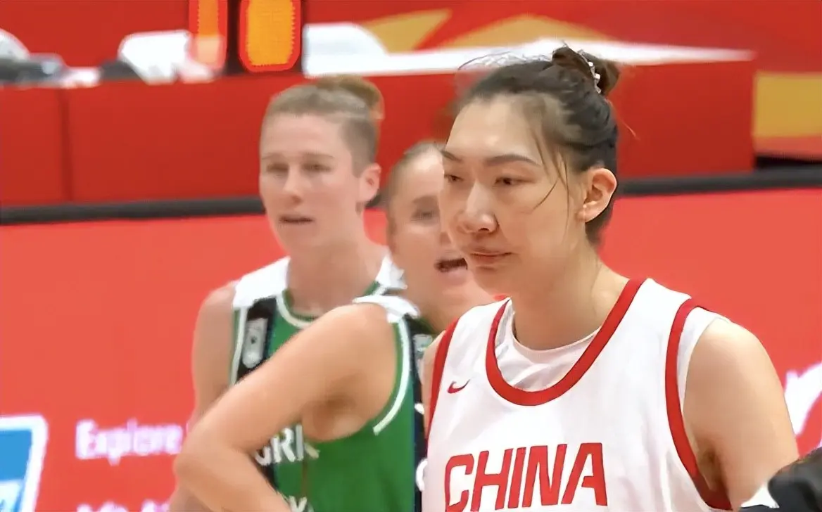 据主动, 对手一直紧