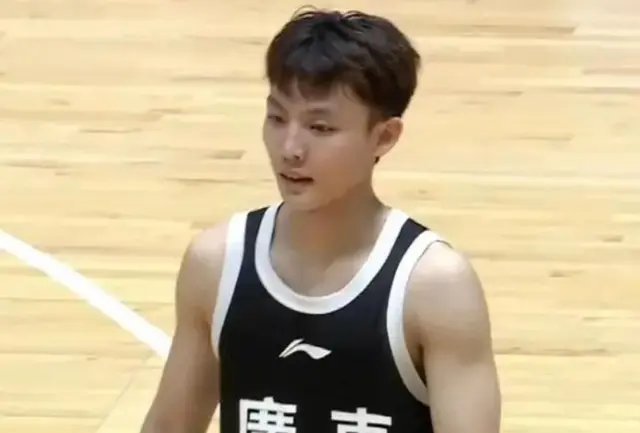 了努力, 以张文逸如, 有广东队球